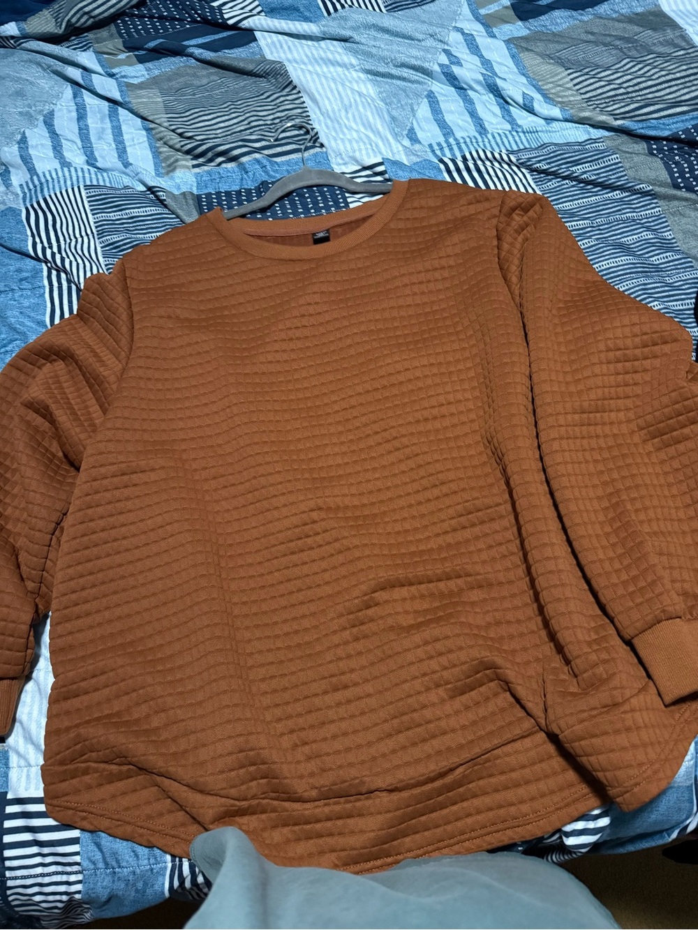 SHEIN women’s sweater plus size